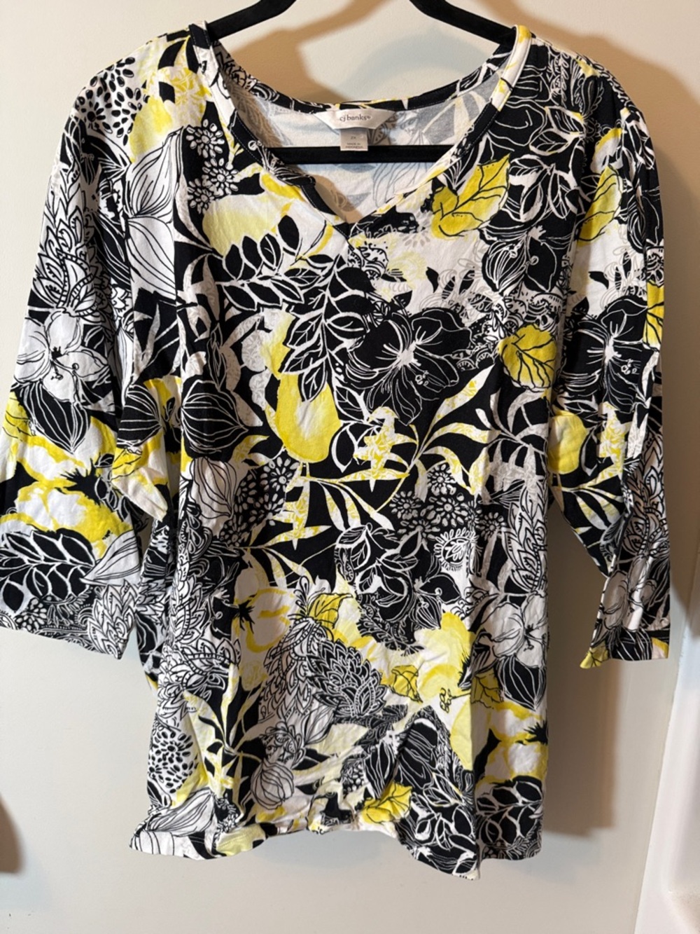 CJ Banks Black, White & Yellow Floral V-Neck Top